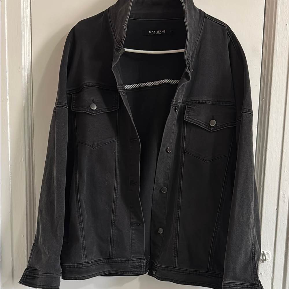 Max Jeans Men's Black Denim Jacket PREOWNED